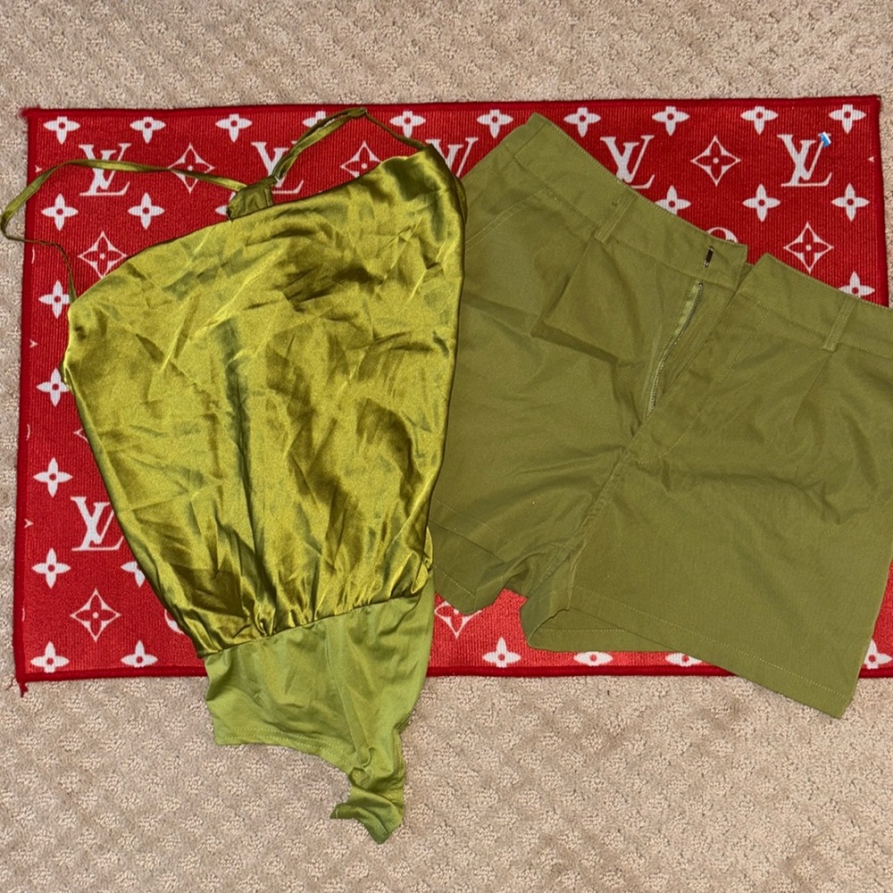 Ladies 2 piece short set